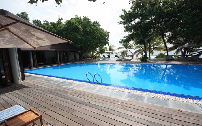 Lily Beach Resort & Spa at Huvahendhoo